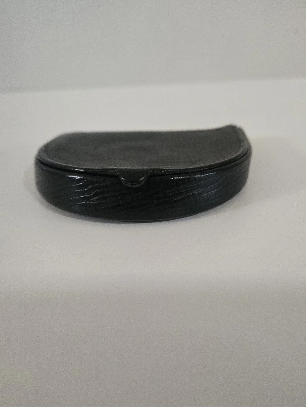 Loewe compact black